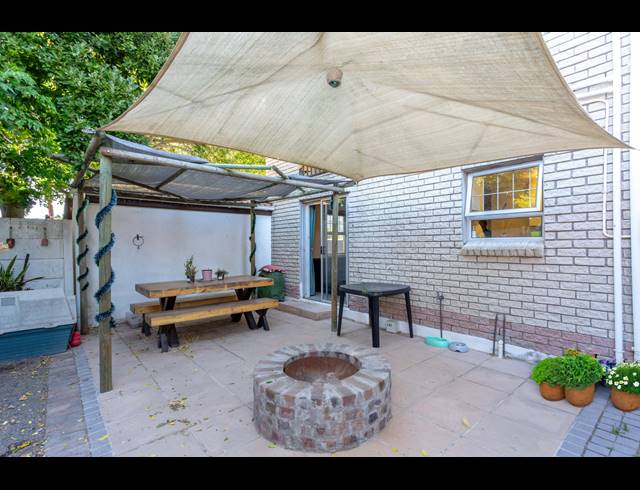 2 BEDROOM APARTMENT SOLD IN PLUMSTEAD
